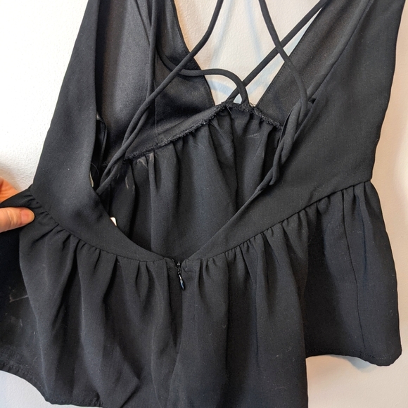 New with Tags Urban Outfitters Silence + Noise Black Strappy Tank Top Small - Picture 2 of 8